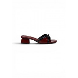 54139 Women Slip on Heels in Maroon